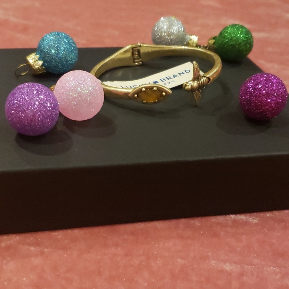 Lucky Brand Bracelet 📿📿📿💜